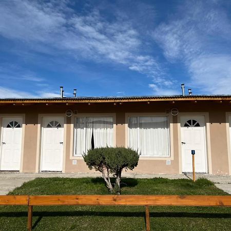 Ferienwohnung Departamentos El Alamo Comandante Luis Piedra Buena Exterior foto